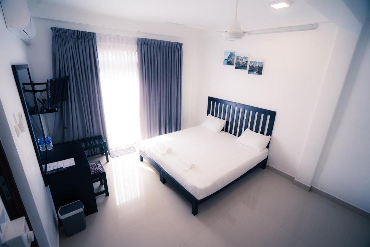 Kozy B&B Dehiwala-Mont Lavinia Extérieur photo