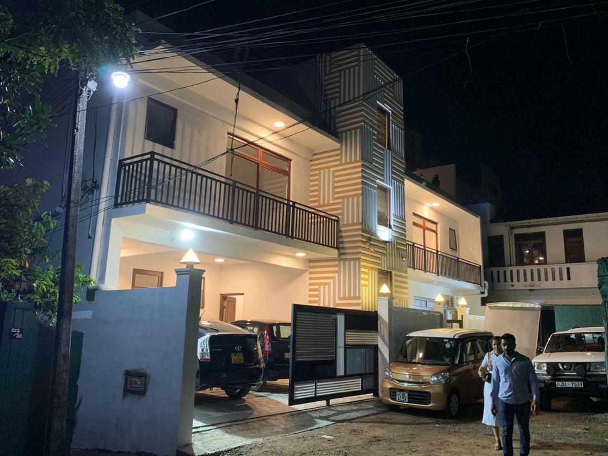Kozy B&B Dehiwala-Mont Lavinia Extérieur photo